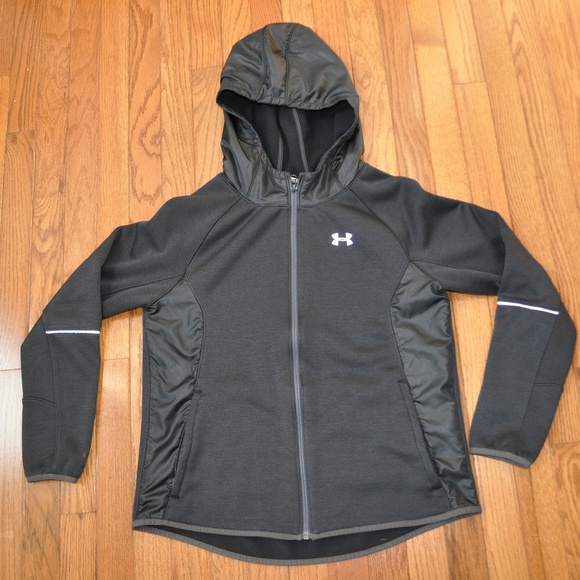 Under Armour Other - Girl's Under Armour Swacket Jacket Black XL